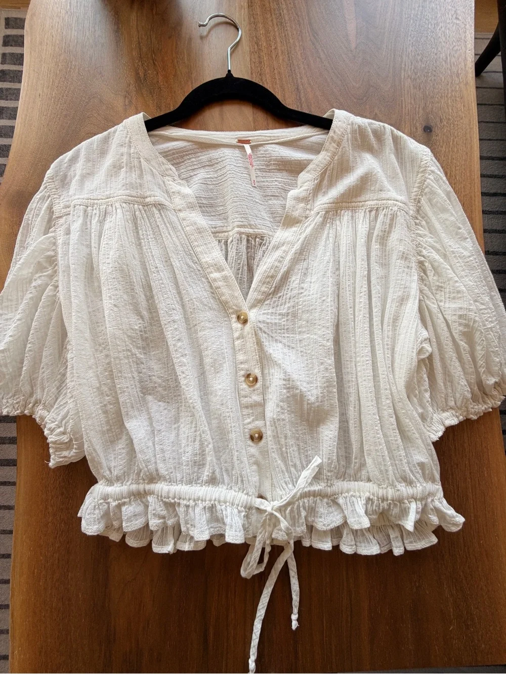 Free People Little Cloud White Cropped Button-Front Boho Top EUC